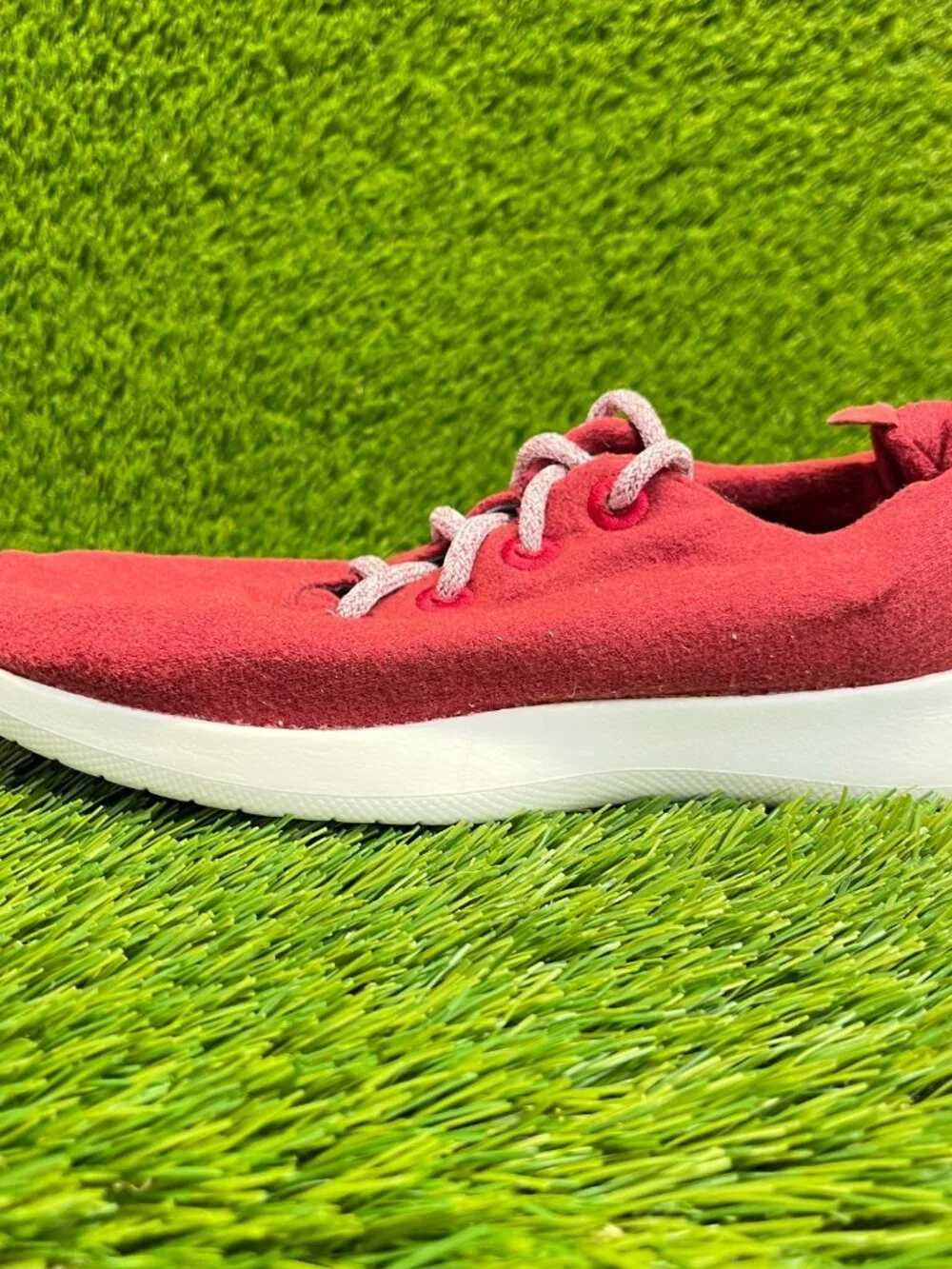 Allbirds Wool Runners Womens Size 9 Red White Athletic Running Shoes‎ Sneakers